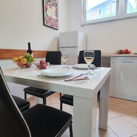 Apartments Anamarija โอปาติยา ภายนอก รูปภาพ