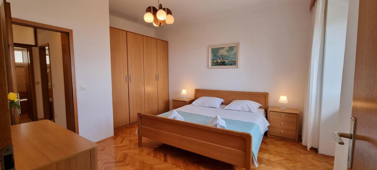 Apartments Anamarija โอปาติยา ภายนอก รูปภาพ