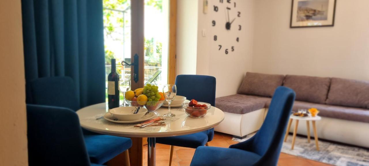 Apartments Anamarija โอปาติยา ภายนอก รูปภาพ